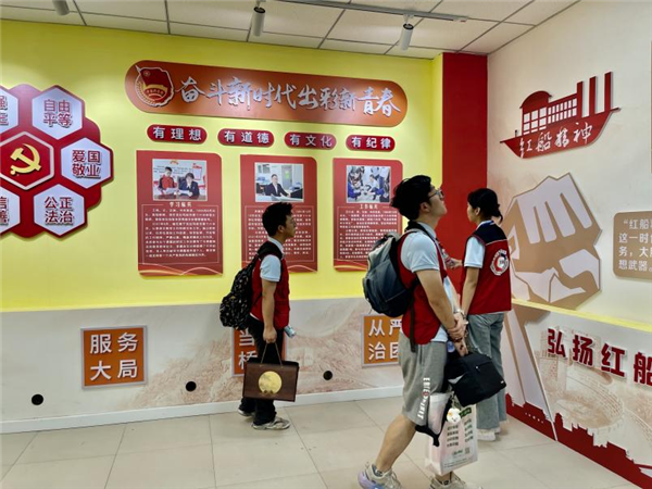 新葡的京集团35222vip学子赴新疆开展暑期“三下乡”社会实践_fororder_图片2